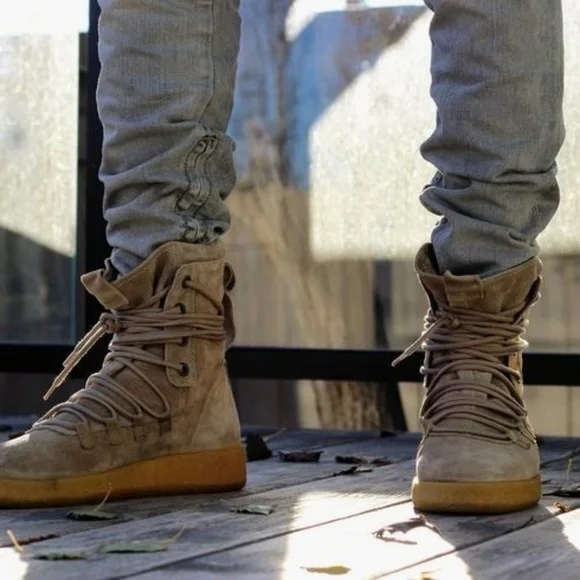 Brand New With Box! Represent Clo Dusk Boots Stone Sz 9  display picture 1